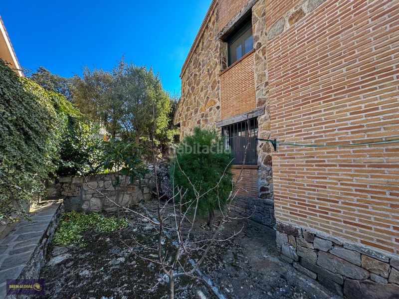 Foto 8794ca1d-6716-4e0a-995a-4f355beef02a. Chalet en Navalafuente