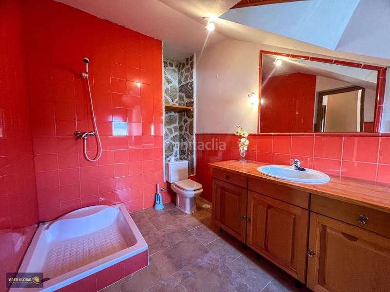 Foto 8c99679f-7f27-4698-a194-ecf9b8cba5fb. Chalet en Navalafuente