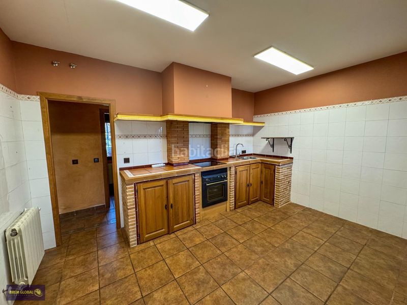 Foto aa5e3dfd-359a-4025-879a-fef374985e7b. Chalet en Navalafuente