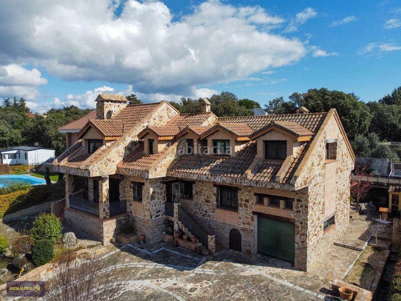 Foto ace13394-183b-468b-973f-ebd89437e2b1. Chalet en Navalafuente