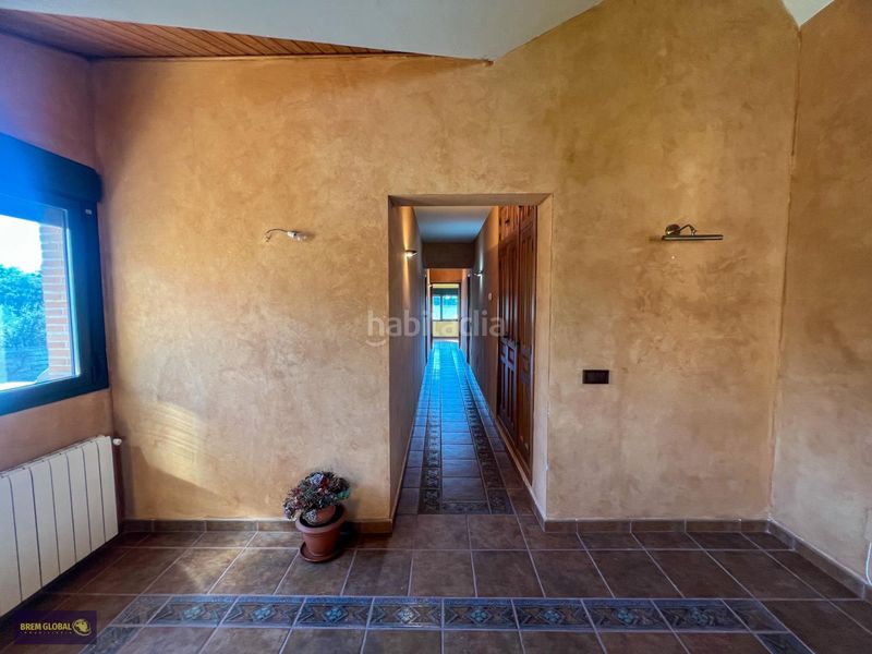 Foto b8085599-0771-4ff9-b73c-e3badbf05e32. Chalet en Navalafuente