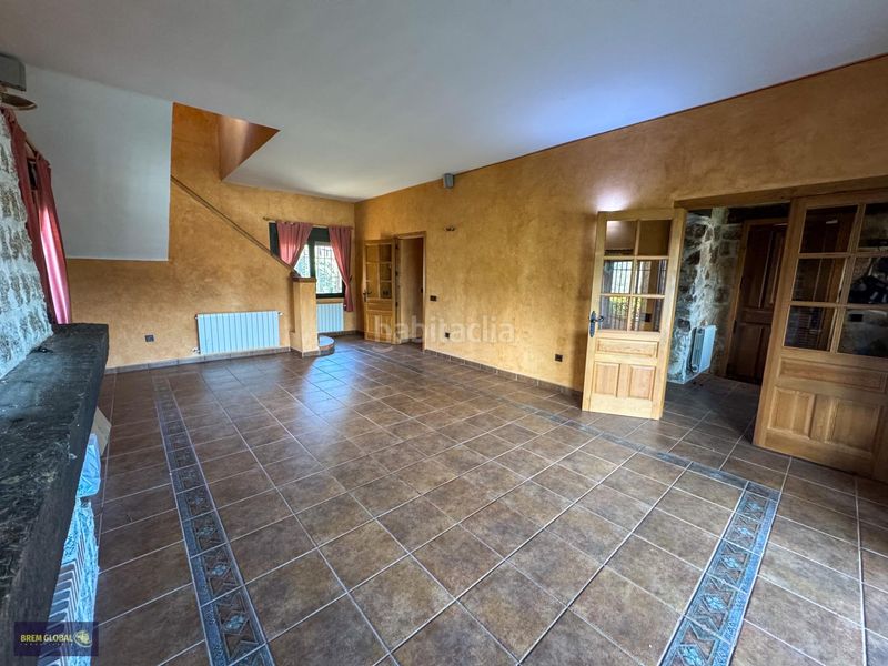 Foto f6480e50-cfa7-4f49-b978-508c0df7aa16. Chalet en Navalafuente