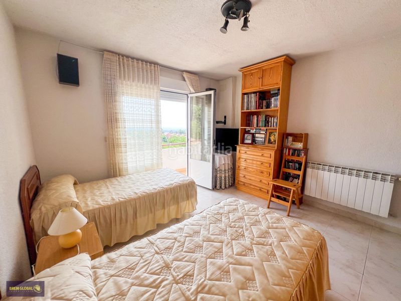 Foto 1bd65991-9735-4c70-a1ce-6dd6dfcebcca. Casa adossada amb calefacció a Bustarviejo
