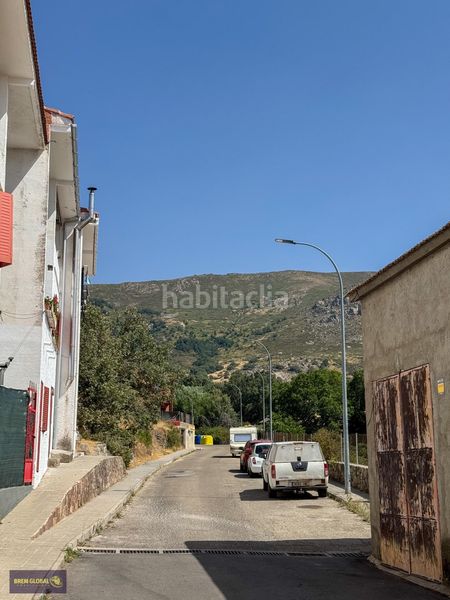 Foto c11eb905-0974-4021-b163-c9dd517d77f7. Casa adossada amb calefacció a Bustarviejo