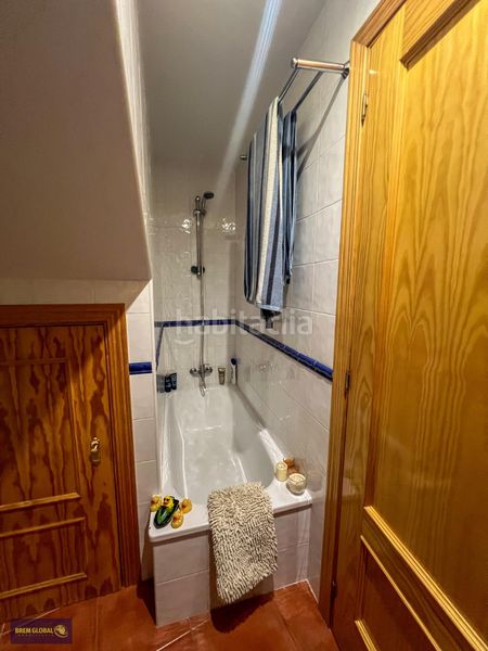 Foto 013db14b-355e-443c-9e25-5b43a5a85bd5. Duplex avec chauffage parking dans Cabrera (La)