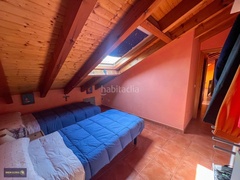 Foto 67ea86de-905a-45dc-8a45-80857abcbea9. Duplex avec chauffage parking dans Cabrera (La)