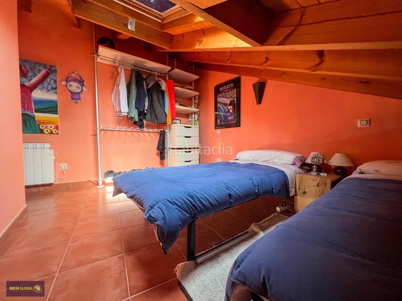 Foto 73e81db2-35ad-4d5a-8238-fb70bb237011. Duplex avec chauffage parking dans Cabrera (La)