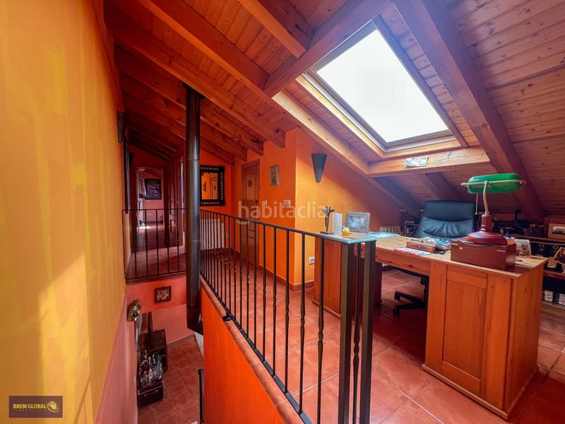 Foto ca5f9059-8ee6-452f-9a5a-aa9554be4180. Duplex avec chauffage parking dans Cabrera (La)