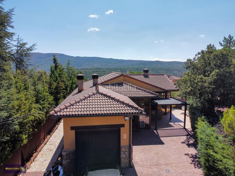 Foto 0616c006-da69-4473-8a98-0b2b85307d71. Casa amb calefacció aparcament a Berrueco (El)