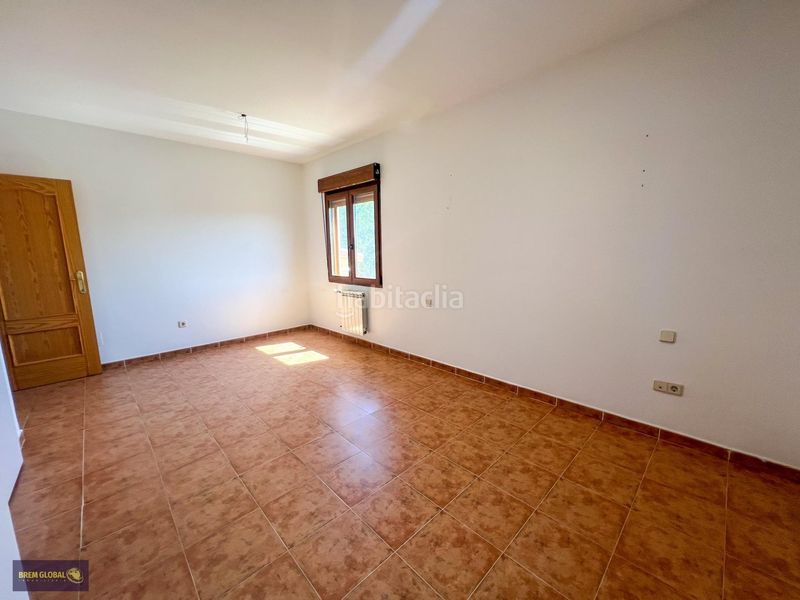 Foto 76c2ba47-27ee-4129-b6b0-864703deaeb1. Casa amb calefacció aparcament a Berrueco (El)