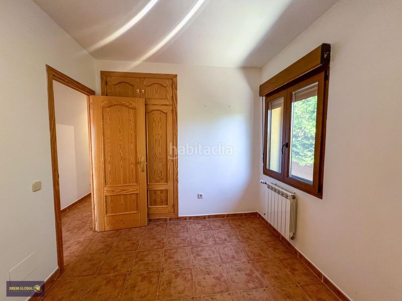 Foto ee65187e-b0f4-41b0-9826-2bc5bd3f1064. Casa amb calefacció aparcament a Berrueco (El)