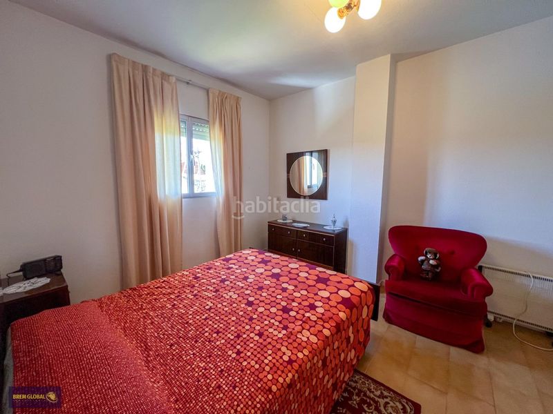 Foto 4e8cfae5-02cb-4f15-9d01-69eb84fe6146. Casa adosada en Cabrera (La)