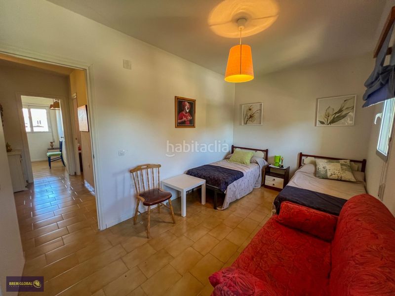 Foto 825db0ab-7999-40de-b5ed-4b901898c879. Casa adosada en Cabrera (La)