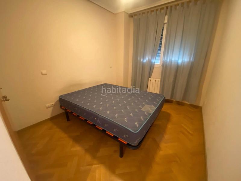 Foto 3671abb1-a603-46ad-a97b-b7e2beda1b80. Pis amb piscina a Ciudad 70 Coslada