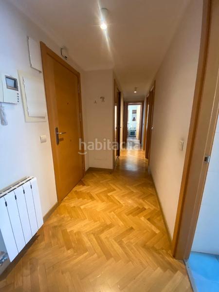 Foto a716e7dd-33d2-4c33-80c6-eac5130b2956. Pis amb piscina a Ciudad 70 Coslada