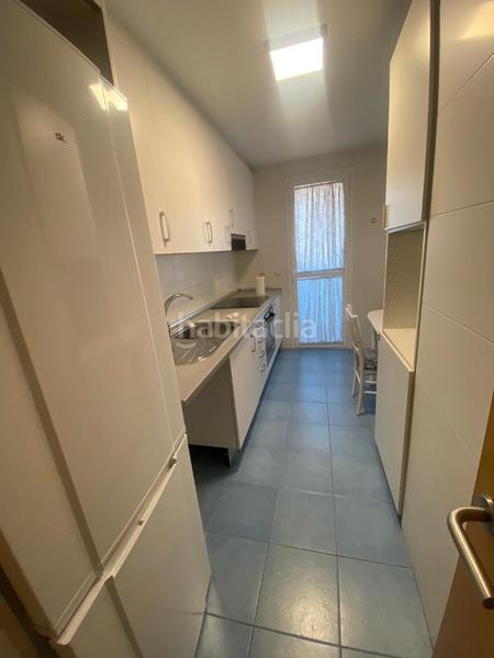 Foto ae0b1df5-7c4e-4aca-877e-ca9001f0fdde. Pis amb piscina a Ciudad 70 Coslada