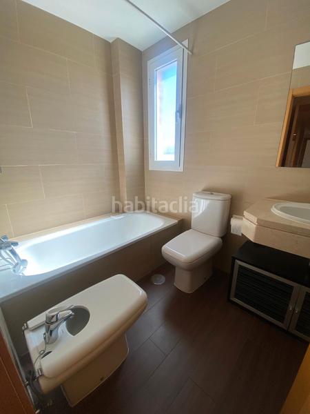 Foto d167198b-a92b-488e-ac22-f1f8a36981e6. Pis amb piscina a Ciudad 70 Coslada