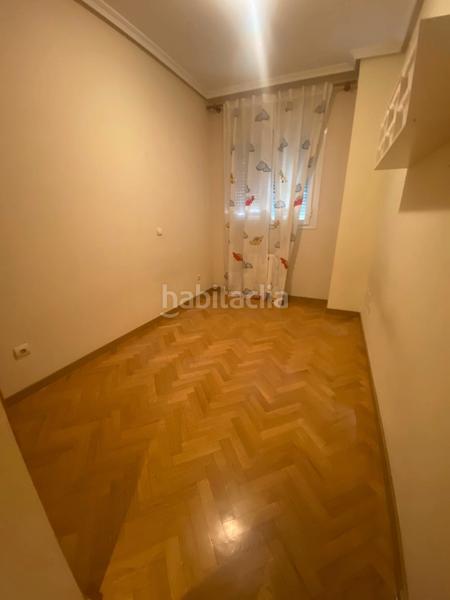 Foto e972d66e-30c4-4f2e-a025-d326c96c0ed0. Pis amb piscina a Ciudad 70 Coslada