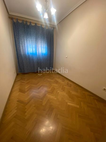 Foto f7f6d4ef-bb78-4eb5-b399-63ffde097e6d. Pis amb piscina a Ciudad 70 Coslada