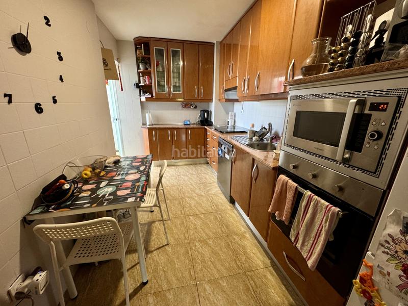 Foto ca27fc2f-3c25-495f-9797-8e7e33da8f13. Flat with heating parking in Coslada pueblo Coslada