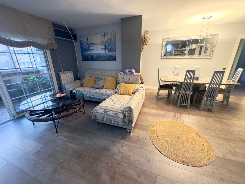 Foto 75ec87bb-edf4-42fb-b39c-cefdab93cc6f. Pis amb calefacció aparcament piscina a El Barral Ferial Coslada