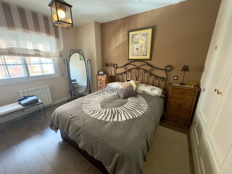 Foto 835b3873-cf56-45f3-b60e-7ee4ae23a2ab. Pis amb calefacció aparcament piscina a El Barral Ferial Coslada