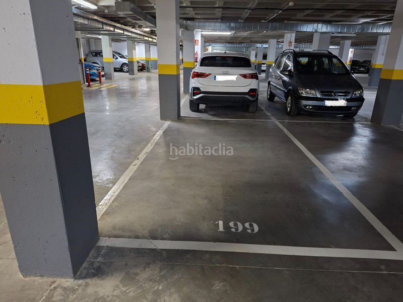 Foto f35642c8-379c-470b-9324-c70adfbafeb7. Aparcament cotxe a Coslada pueblo Coslada