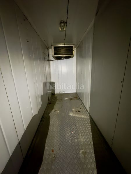 Foto 4fa3987f-ceb5-4c56-af7b-47a779911ae0. Rent business premise in El Barral Ferial Coslada