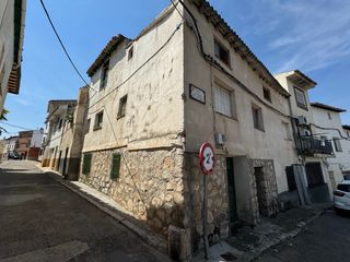 Bauernhof in Almonacid de Zorita. Vivienda en venta en almonacid de zorita