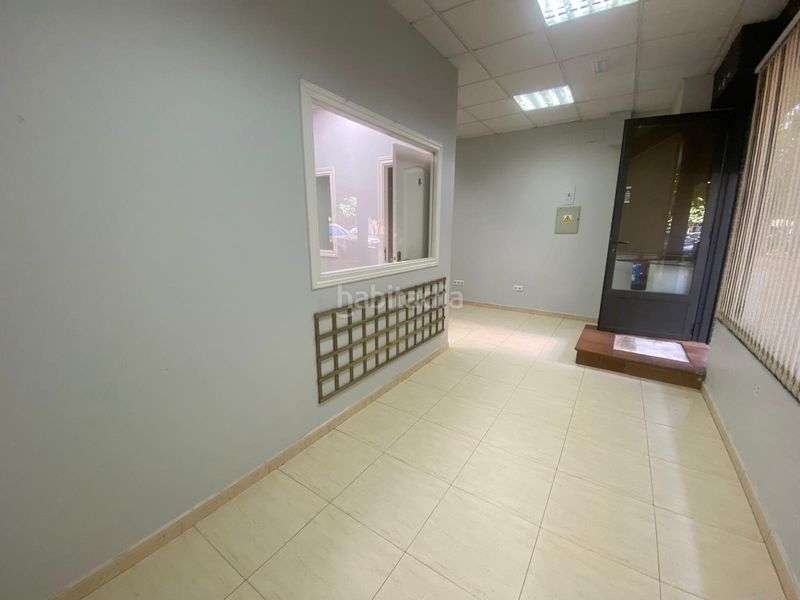 Foto d255b617-a4b7-402c-a4a7-3d217785c596. Local comercial a El Puerto Coslada