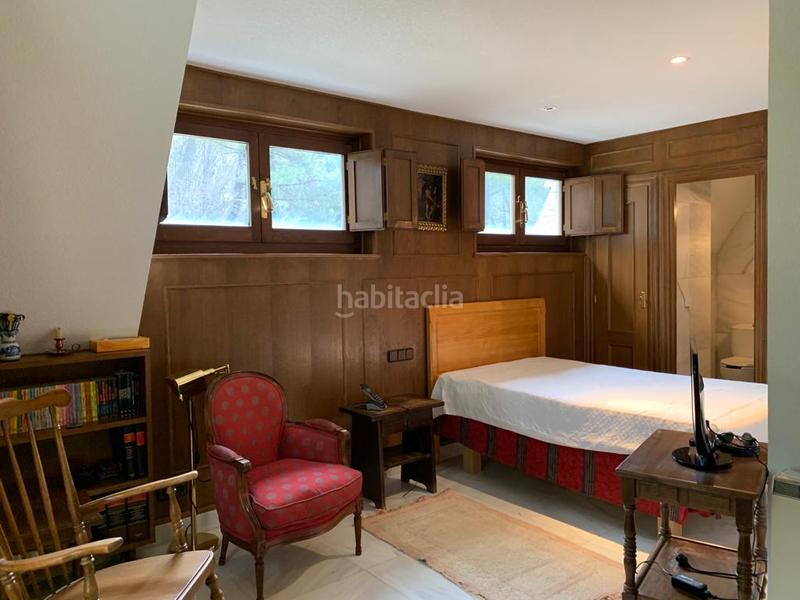 Foto 84a6617d-1063-46f4-8843-e1b7e46eb87b. Haus mit parking pool in Abantos-Carmelitas San Lorenzo de El Escorial