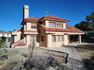 Chalet en Centro-Manguilla. El escorialchalet