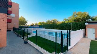 Flat  Calle de mstoles. buscas piso con piscina en arroyo culebro? esta es tu oportu