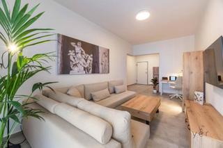 Location Appartement  Calle calatrava 9