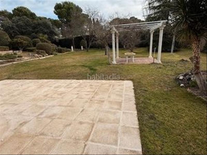 Foto 207b7d10-1428-4806-92b0-6c15c0d9e6db. Casa amb xemeneia calefacció aparcament piscina a Boadilla del Monte
