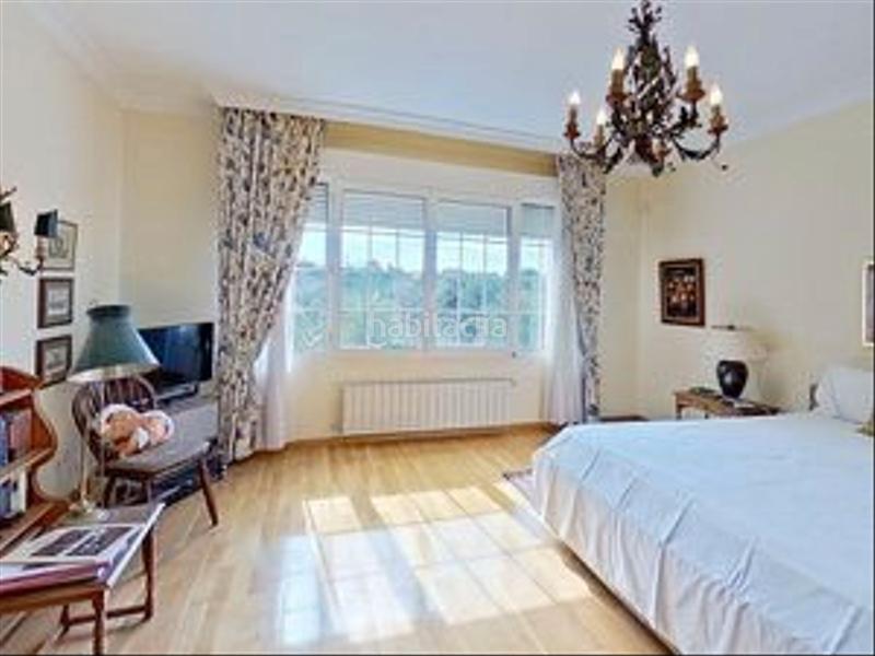 Foto 8d5c5a78-f3eb-4d7e-aba9-c9639461e3a3. Maison avec parking piscine dans Las Lomas Boadilla del Monte