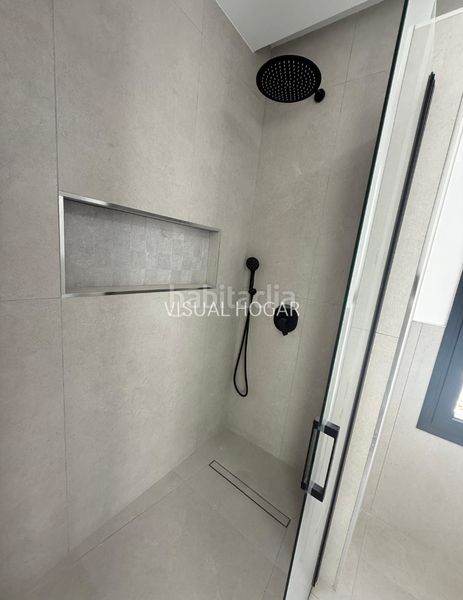 Foto 5528a9a6-cd31-42ea-8891-541fec1fbf0a. Chalet with heating parking pool in La Fustera Benissa