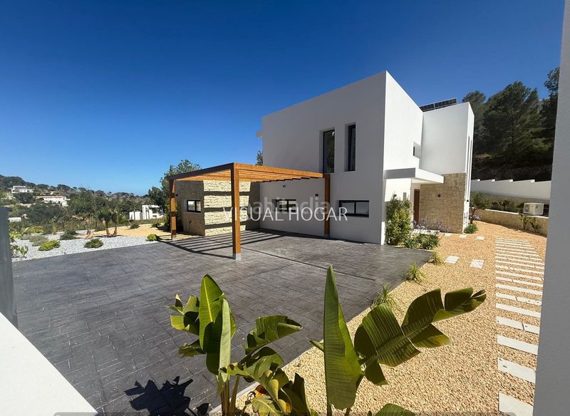 Foto 7a337f3b-dd20-4632-820e-9d47e45be095. Chalet with heating parking pool in La Fustera Benissa