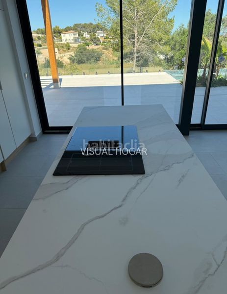 Foto ca55be76-24e9-411c-8d94-c4b9680712db. Chalet with heating parking pool in La Fustera Benissa