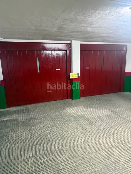 Foto 841223e5-fb5d-4b34-bd5d-6384e592e58d. Aparcament cotxe a Centro Móstoles