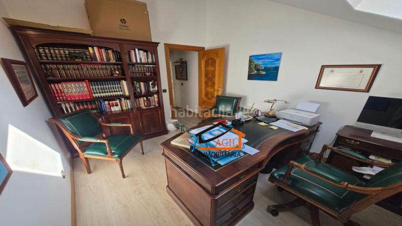 Foto 5aa0a00f-1ca2-4929-8098-708b613c783d. Casa adossada amb xemeneia calefacció aparcament a Leganés