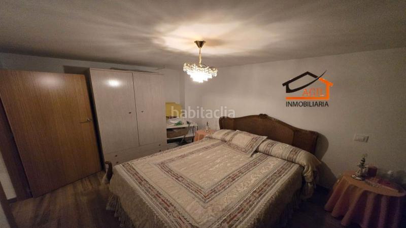 Foto cd558587-6129-42fa-9b43-6e0000547eb2. Casa adossada amb xemeneia calefacció aparcament a Leganés