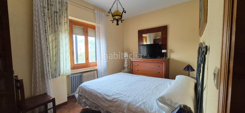 Foto d6f4d877-3cd5-4b13-a294-b1bbcc86b6c1. Xalet amb xemeneia calefacció a Barraco (El)