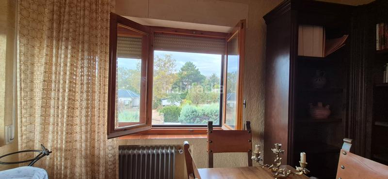 Foto f4a09616-7915-420d-91f7-cb3f47f3e22e. Xalet amb xemeneia calefacció a Barraco (El)