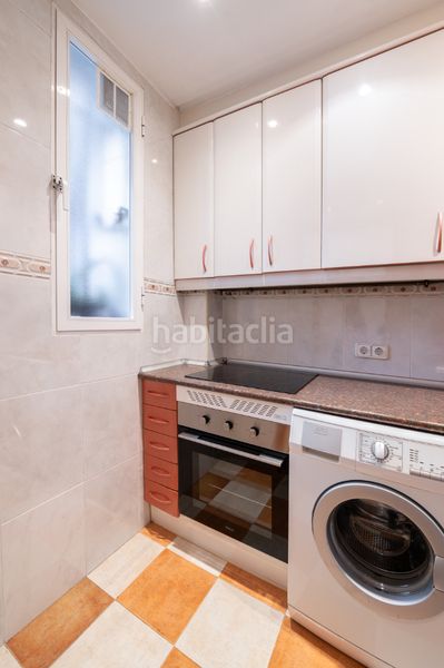 Foto dd2c0625-94f6-4c31-81b7-8b9fcc273829. Pis a Cuatro Caminos - Azca Madrid