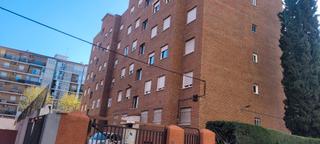 Piso en Calle de nuestra seora de la antigua 36. Piso con excelente ubicacion