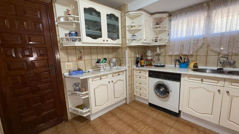 Foto 68e46aca-1c6b-452e-a6fb-db7d4ef53639. Chalet en carretera de madrid 20 , chalet independiente en zona residencial en Aldea del Fresno