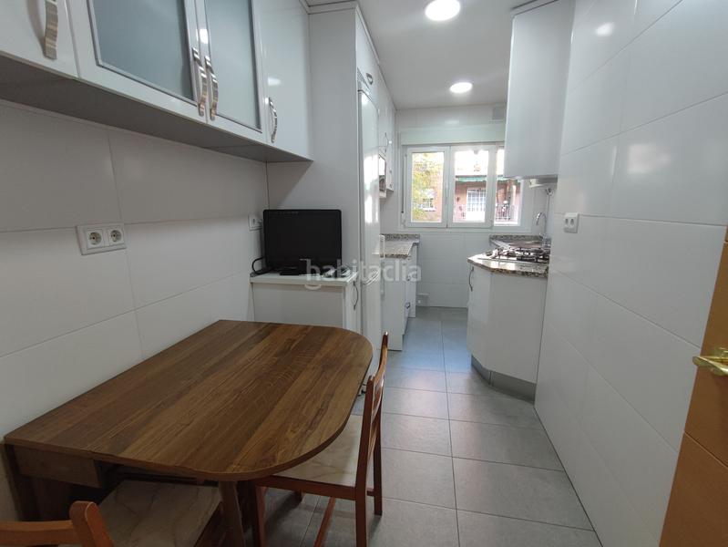 Foto 15baf3bb-c9c5-4df8-8857-f9cea6cba907. Rent flat with heating in Chopera Madrid
