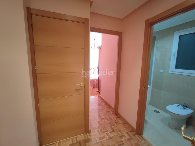 Foto 587a15e4-1aff-4a09-9b88-a6868bde2126. Rent flat with heating in Chopera Madrid