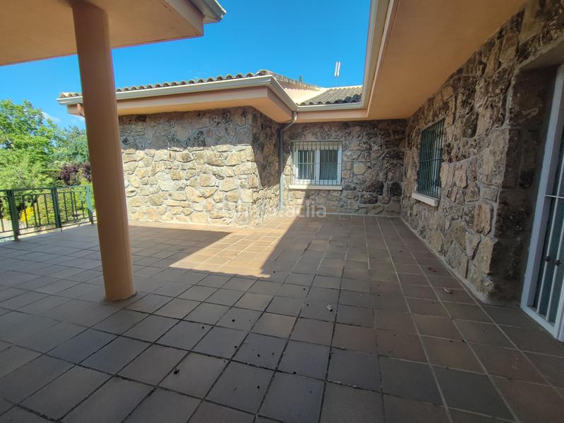 Foto 202e72ca-c730-4420-bce1-4a85b662a5a2. Chalet con riscaldamento parcheggio in Colonia Torrelodones